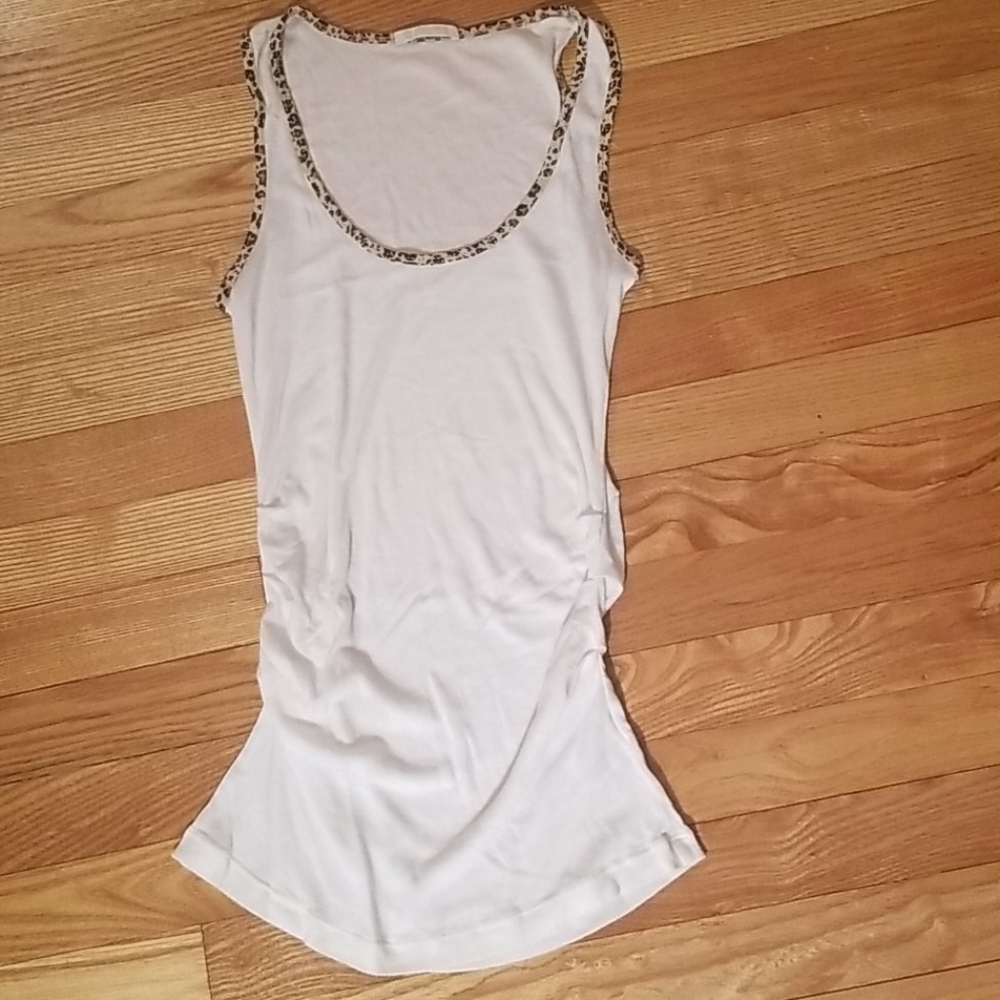 Leapord trim muscle shirt